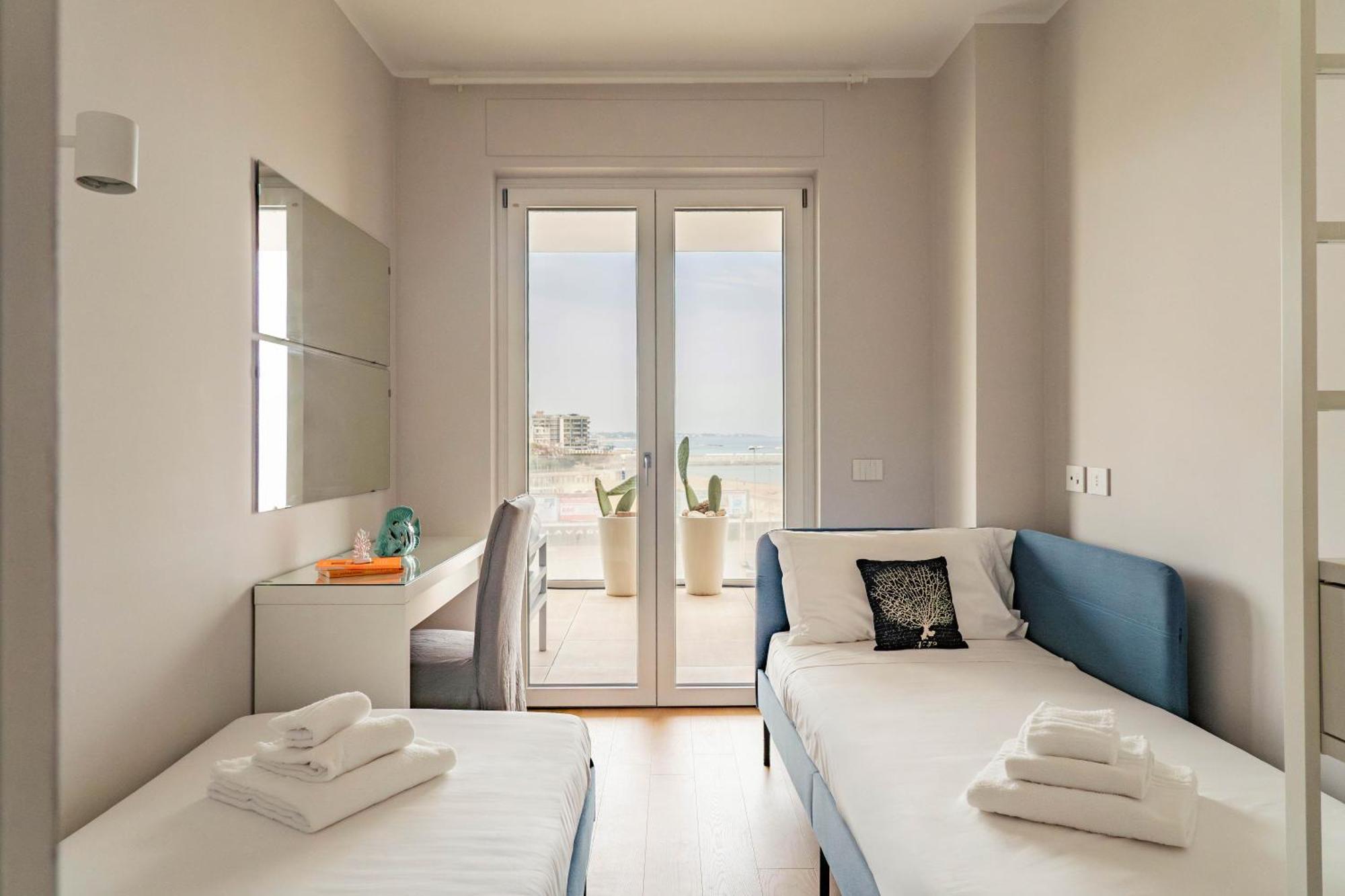 Palazzo Verdi Luxury Accomodation Μπάρι Εξωτερικό φωτογραφία
